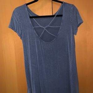 American eagle top w back details
